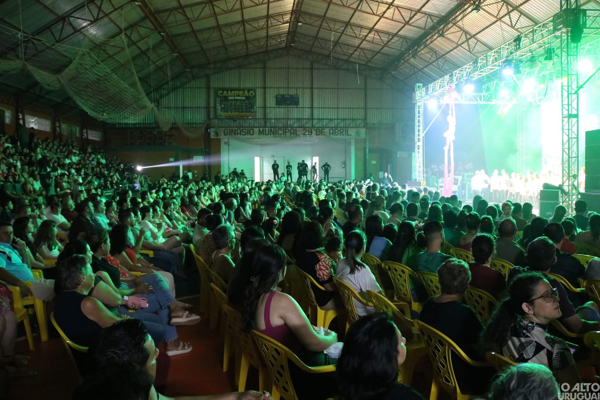 Pinhal celebra o Natal com grande espetáculo de música e comédia