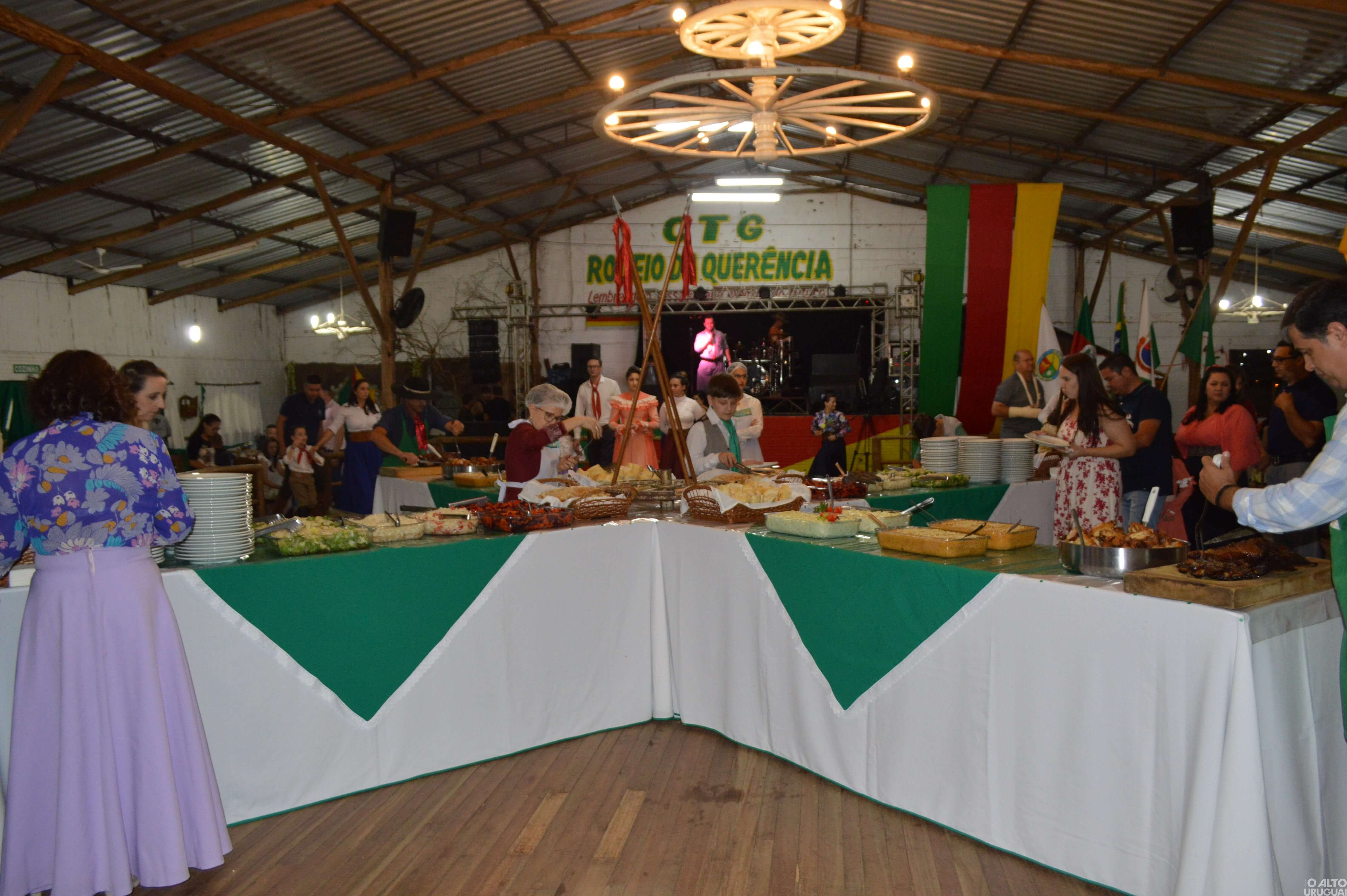 Diego Bertoletti da Rocha toma posse como patrão do CTG Rodeio da Querência