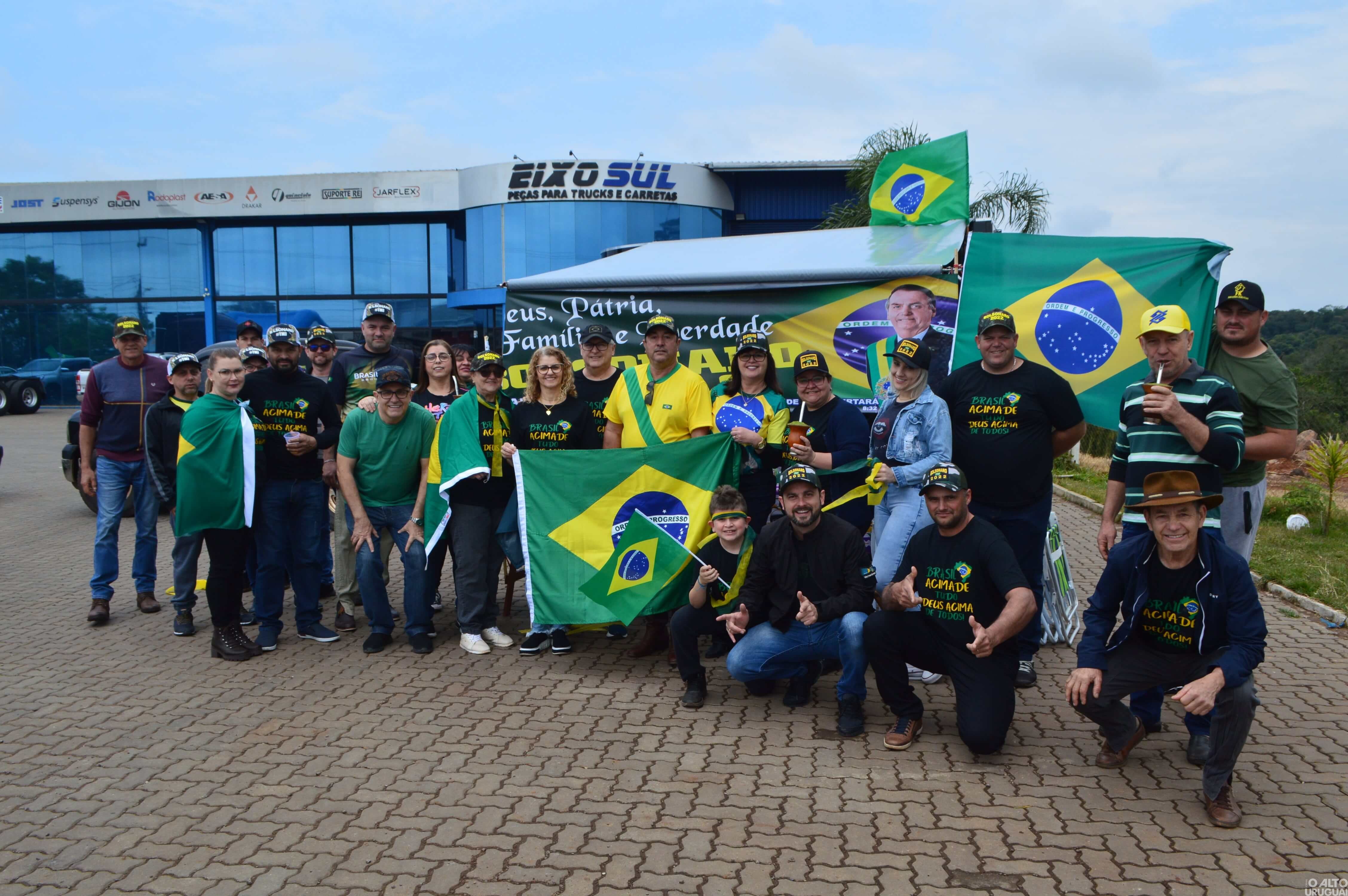 Atos a favor de Bolsonaro acontecem em FW