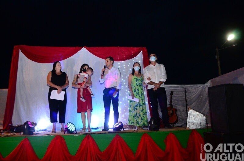 Programação de Natal reúne famílias em Caiçara