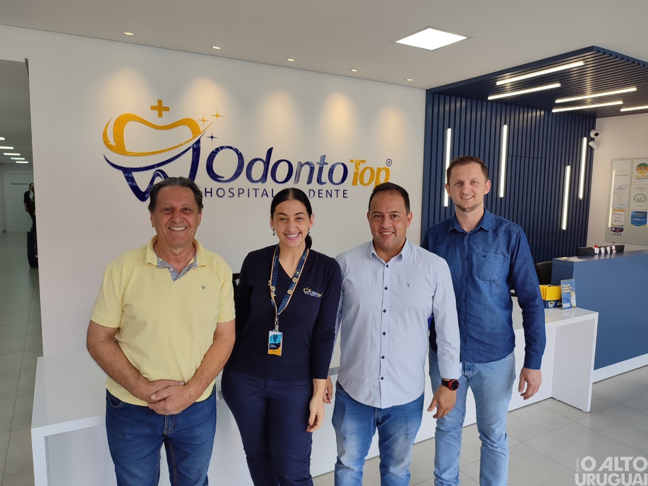 Mesa-diretora do Legislativo de FW visita finalistas do Prêmio Empresário do Ano 2022