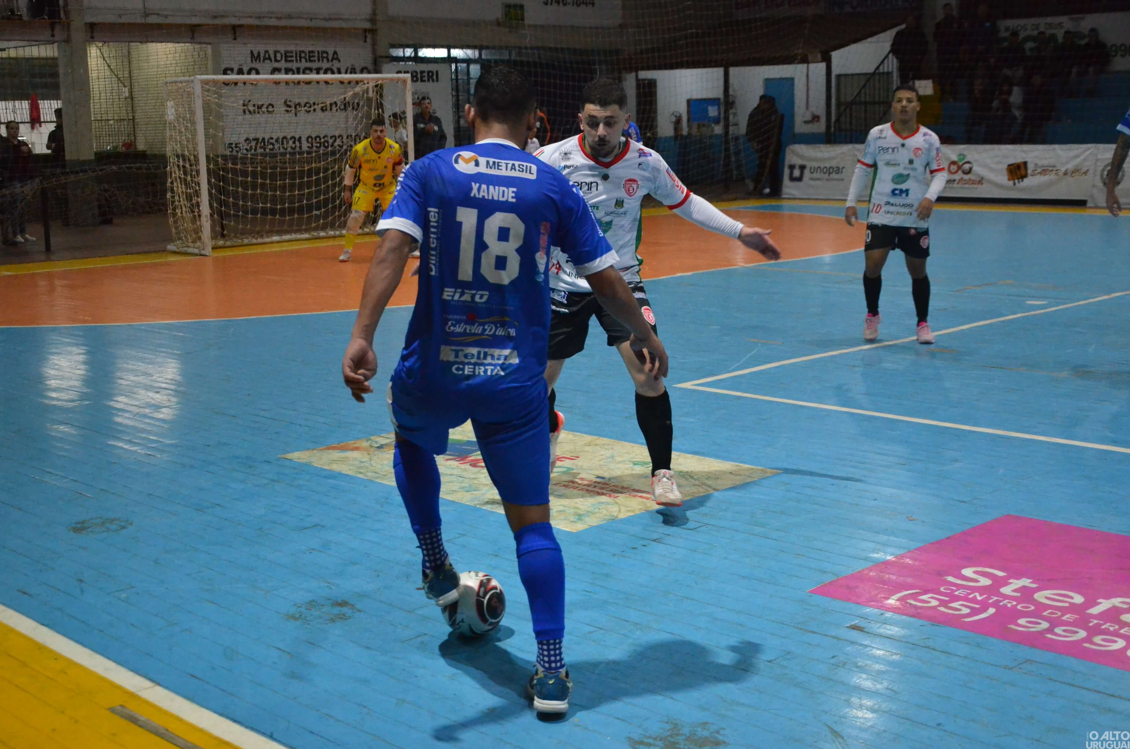 Afucs faz 4 a 3 no Sercca e vence primeira no Gauchão