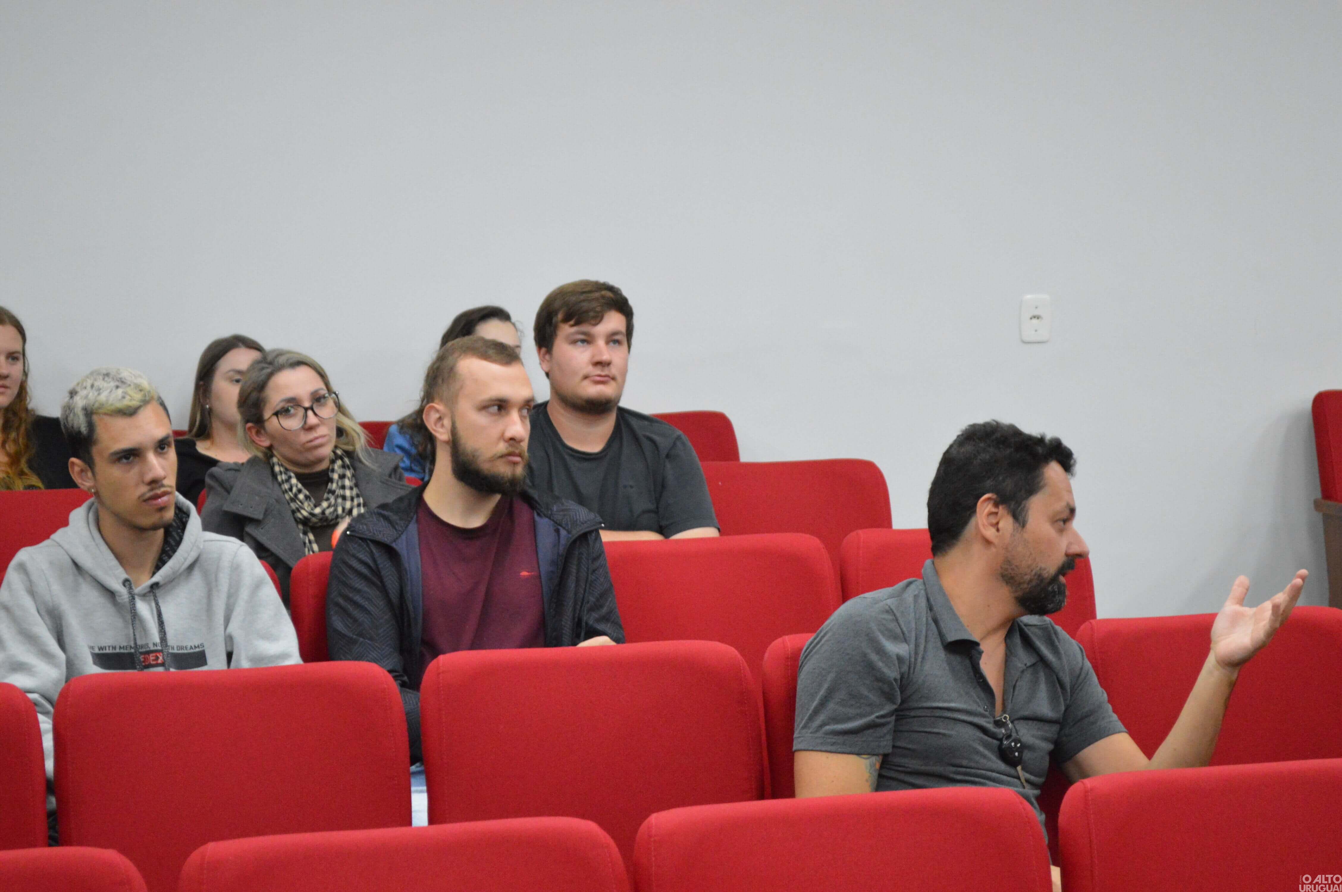 Palestra “De Estocolmo até a agenda 2030” é realizada em Frederico Westphalen