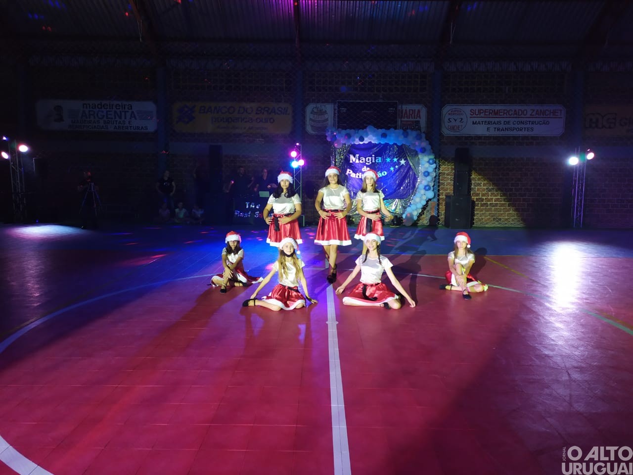 Atrações natalinas encantam comunidade de Taquaruçu do Sul