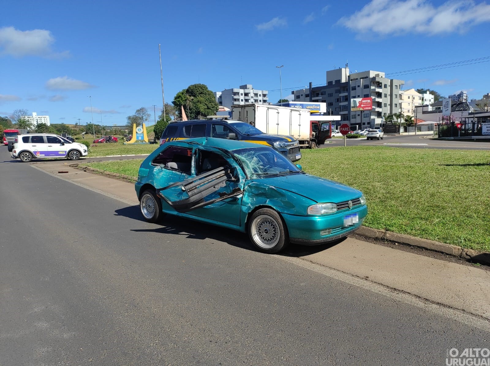 Acidente entre carro e caminhão é registrado na BR-386 em Frederico Westphalen