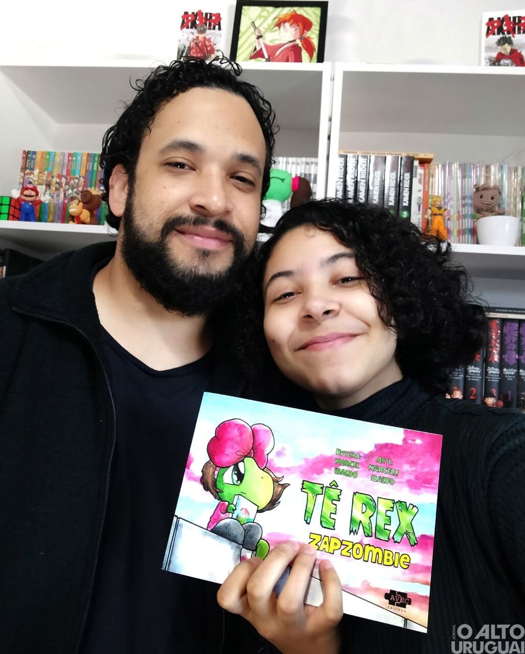 Livro de autores de Alpestre está na final do Prêmio CCXP Awards