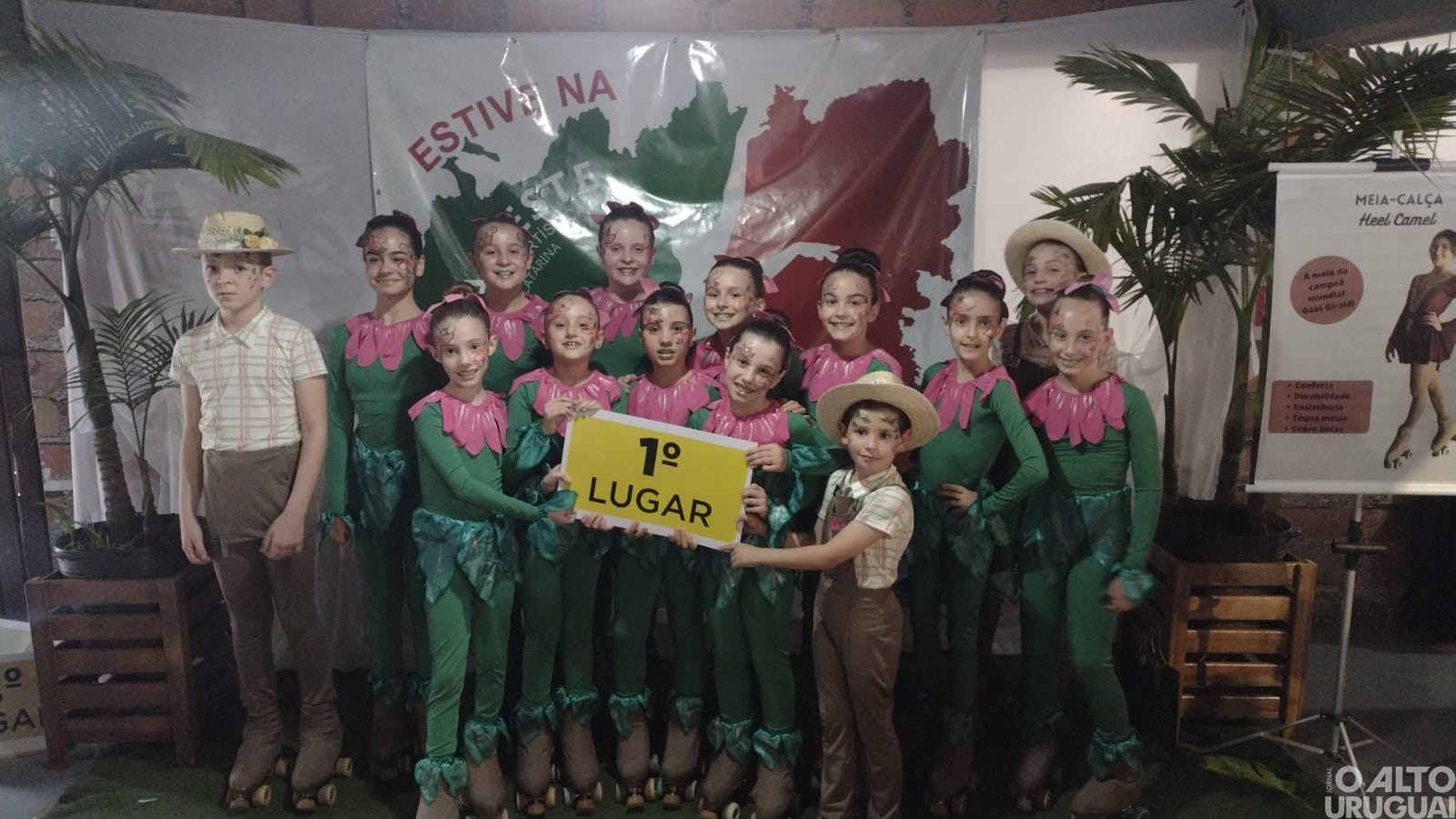 Magia da Patinação conquista 20 medalhas na Copa Oeste