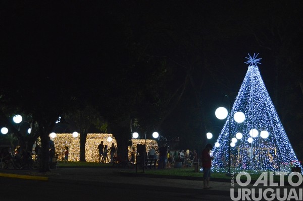 Municípios da região dão início às programações natalinas