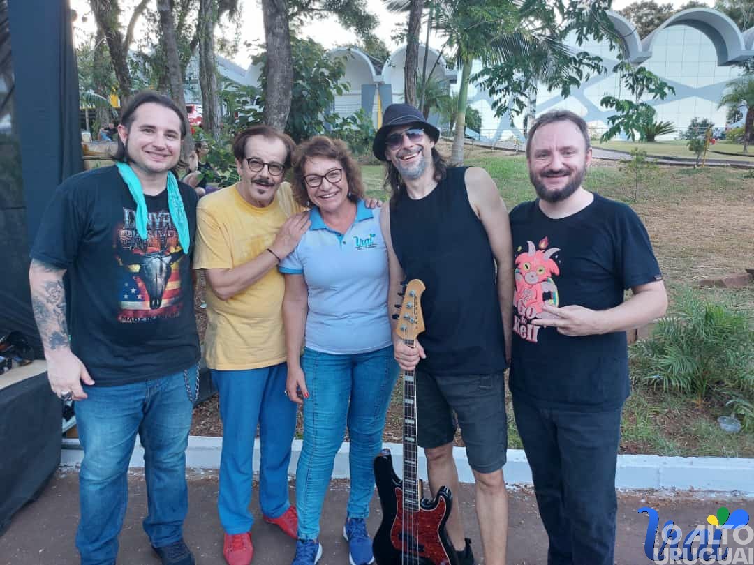 Garotos da Rua faz show de lançamento do 6° Thermas Classic Car de Iraí