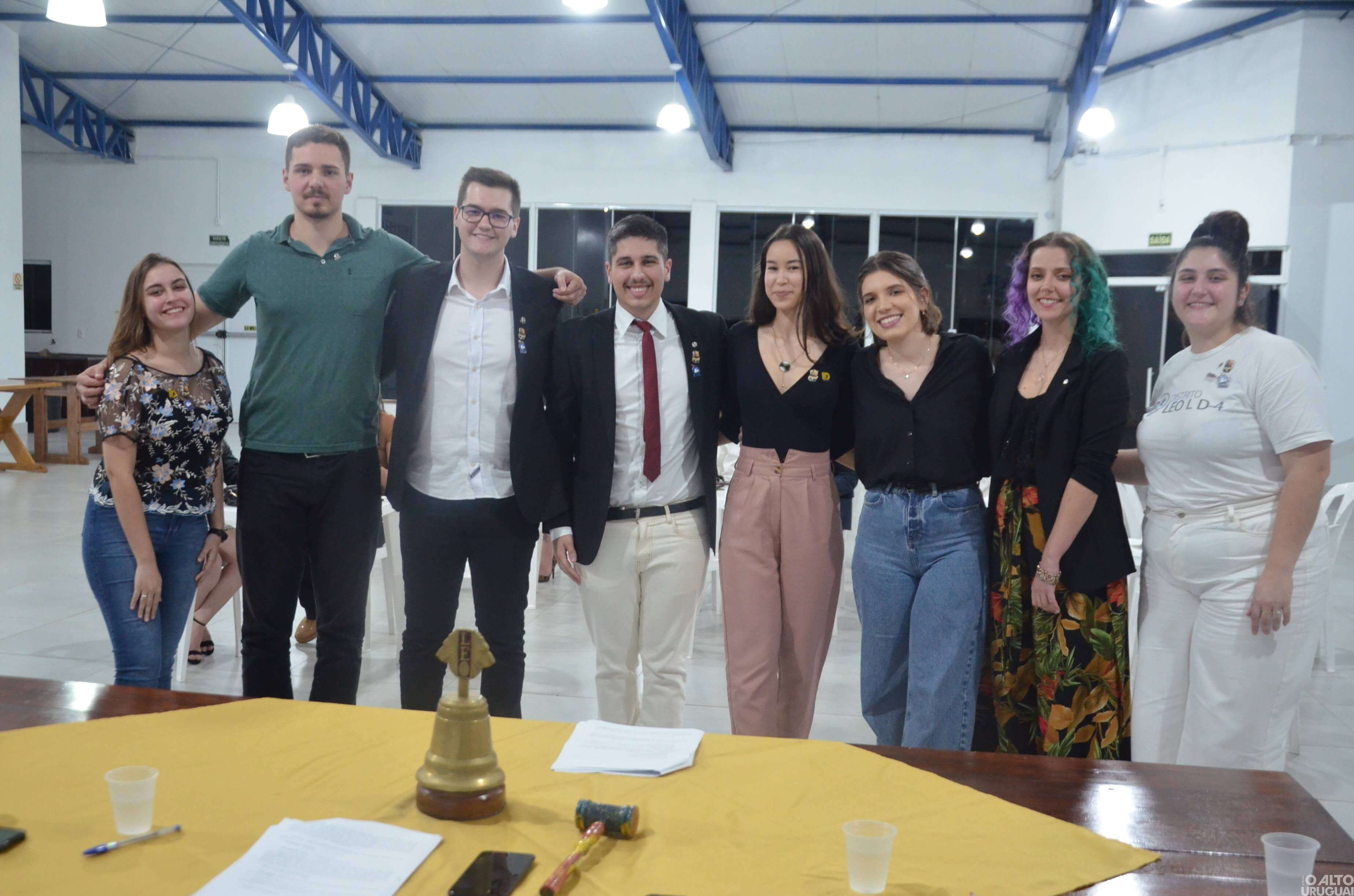 LEO Clube FW empossa nova diretoria