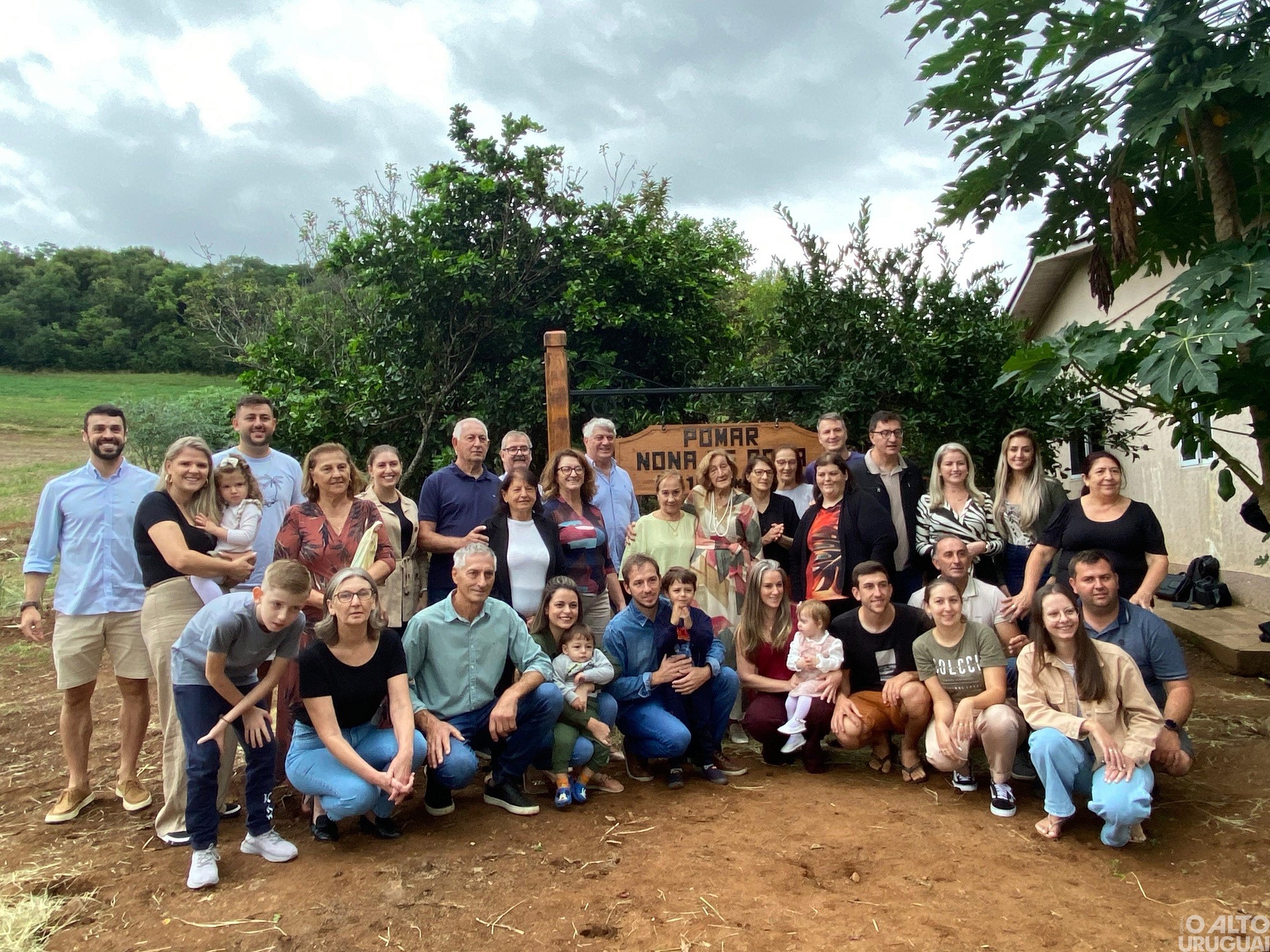 Homenagens marcam os 100 anos de Darcisa Bottezini de Bona