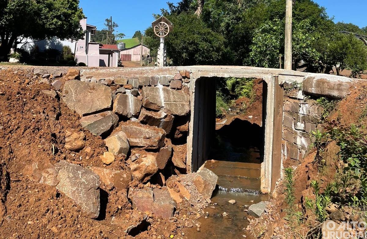 Taquaruçu do Sul: ponte de madeira da linha Zanatta é substituída por galerias de concreto