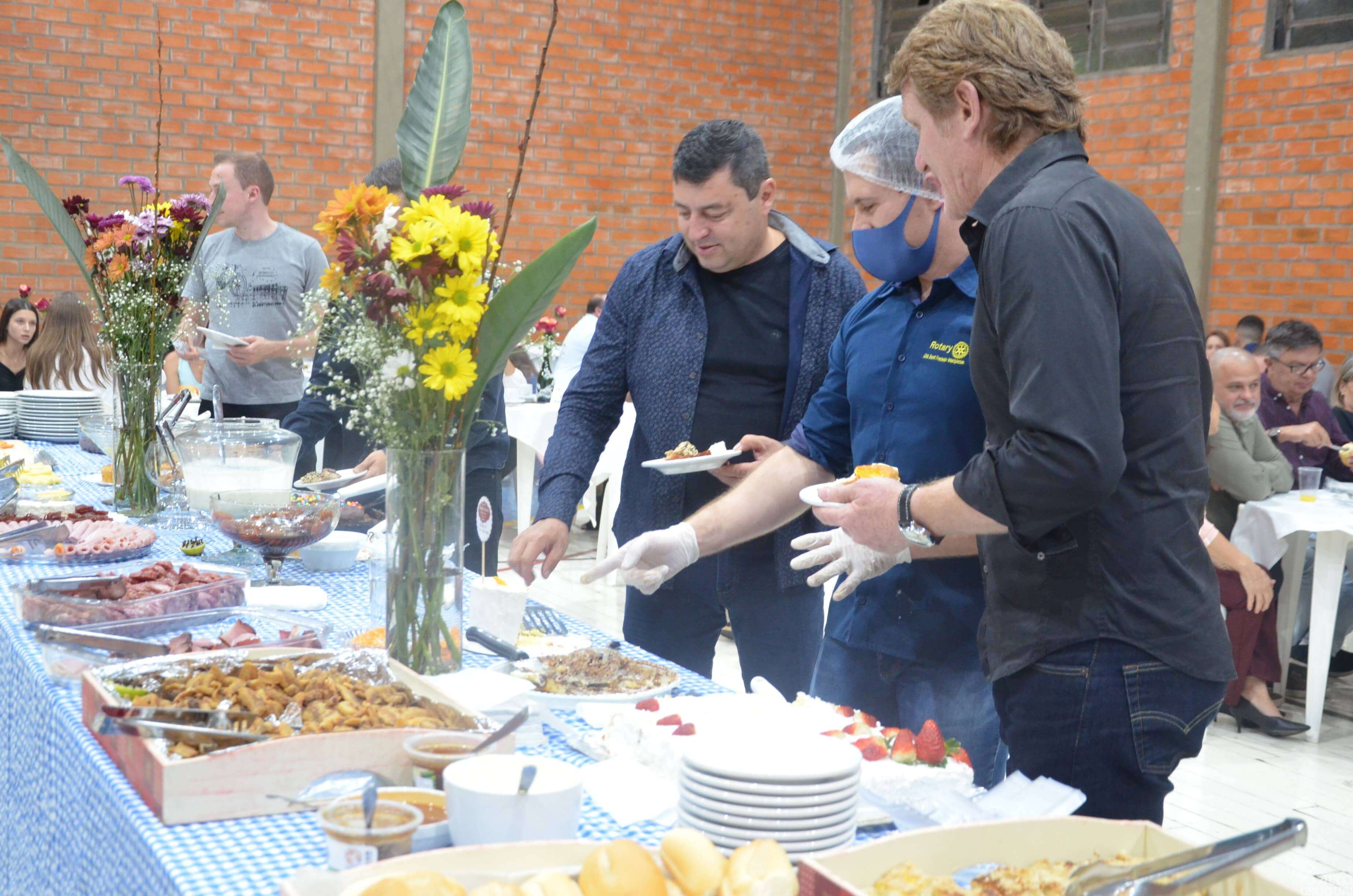 16º Café Colonial do Rotary Barril reúne cerca de 410 pessoas