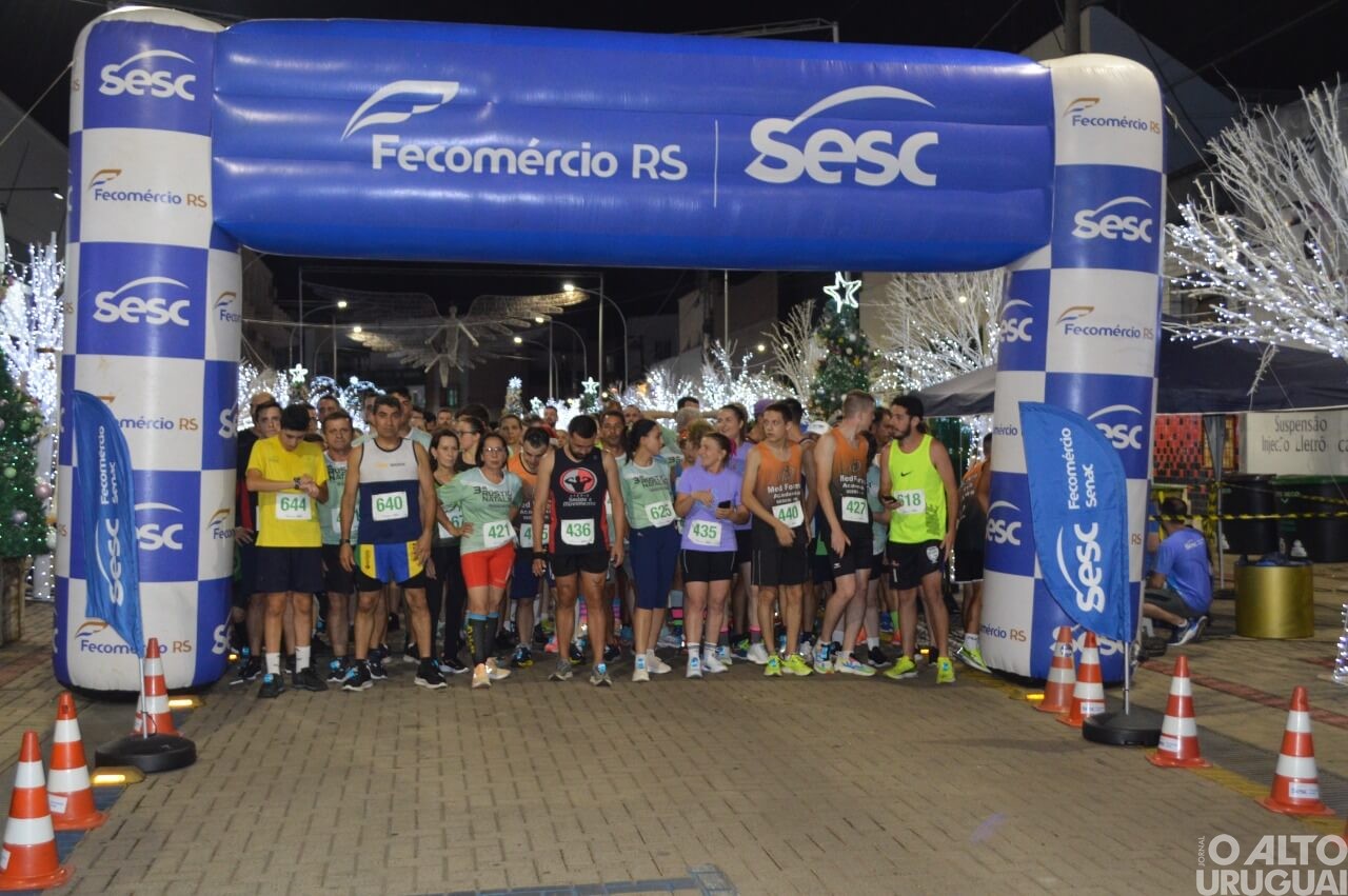 Rústica Natalina reúne centenas de participantes em FW