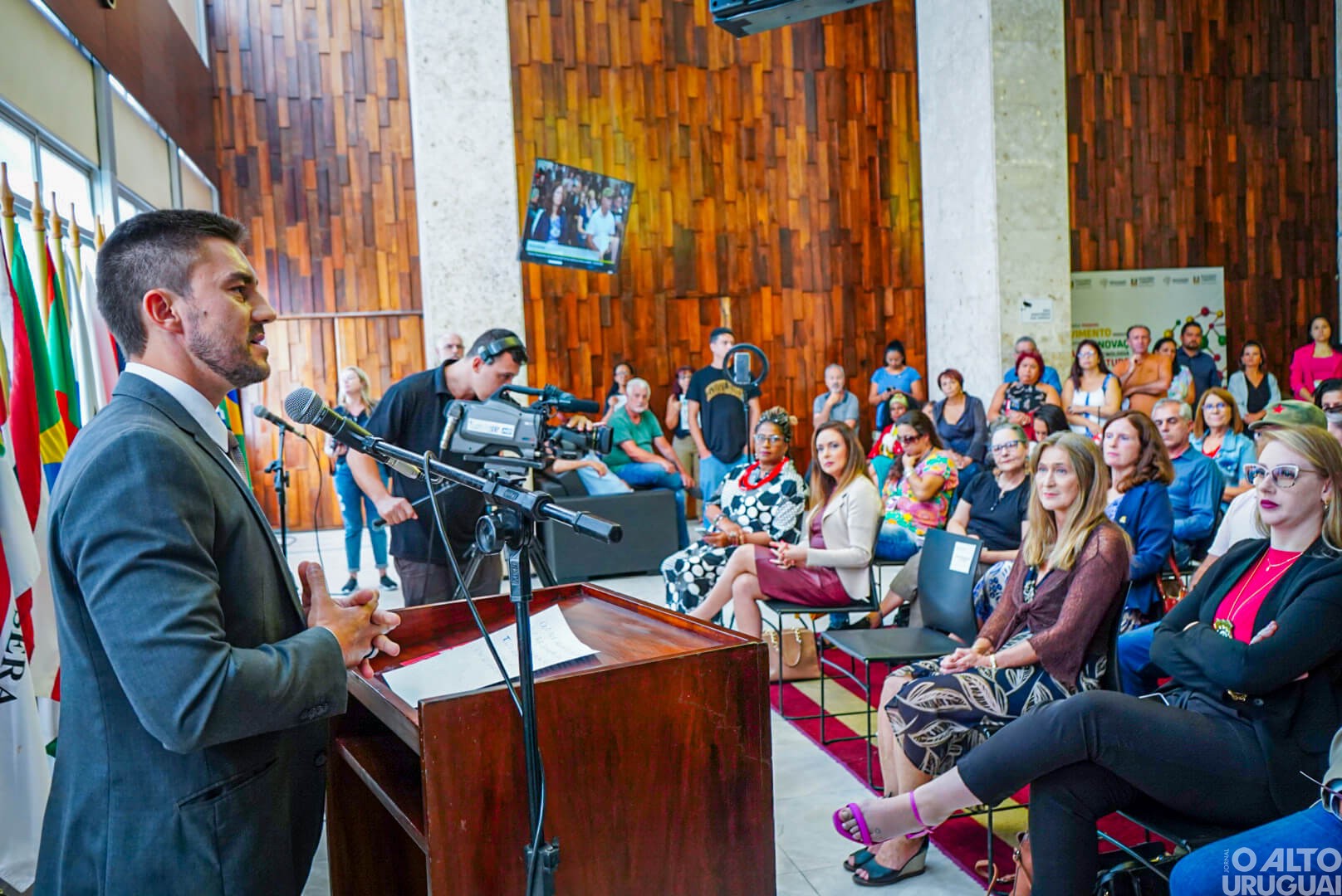 Frente Parlamentar de Homens pelo Fim da Violência contra as Mulheres é instalada na ALRS