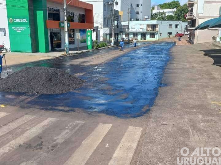 Prefeitura de FW inicia operação tapa-buracos