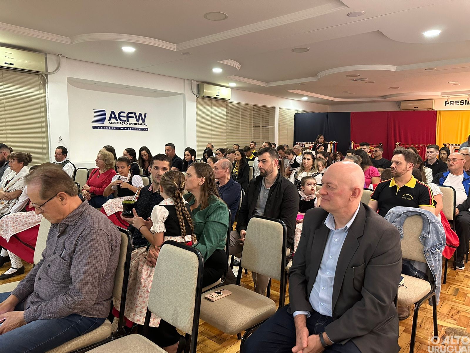 Centro Cultural 25 de Julho empossa nova diretoria em FW