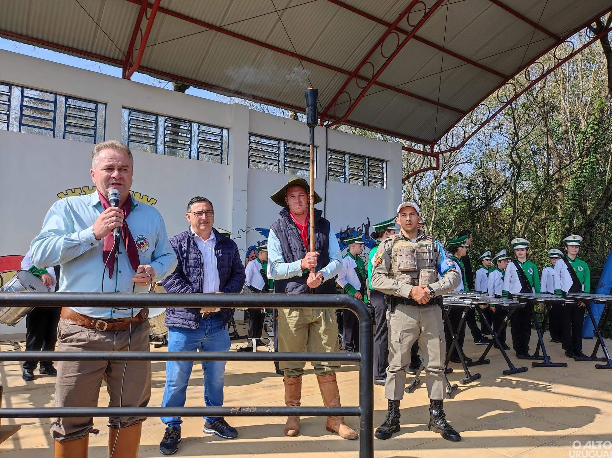 Pinhal promove abertura da Semana Farroupilha 