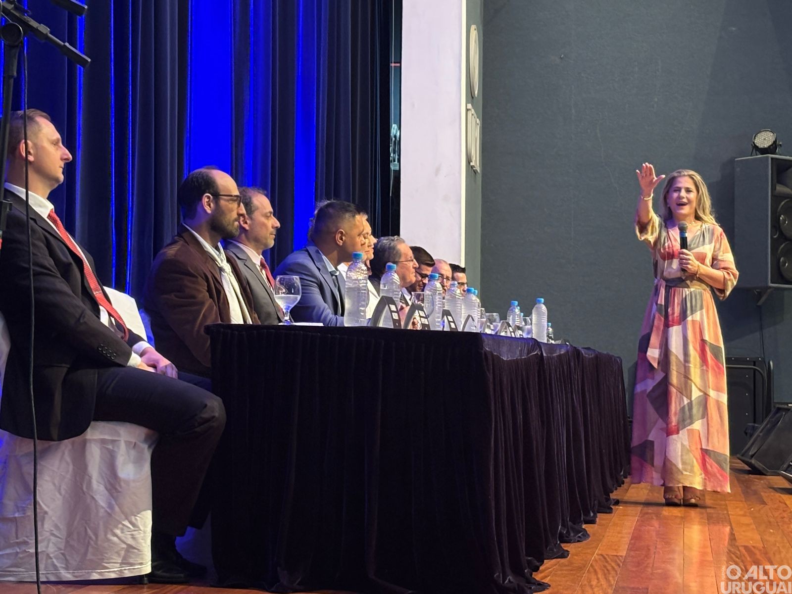 Orlando Girardi e Chester Francescatto assumem como prefeito e vice de FW