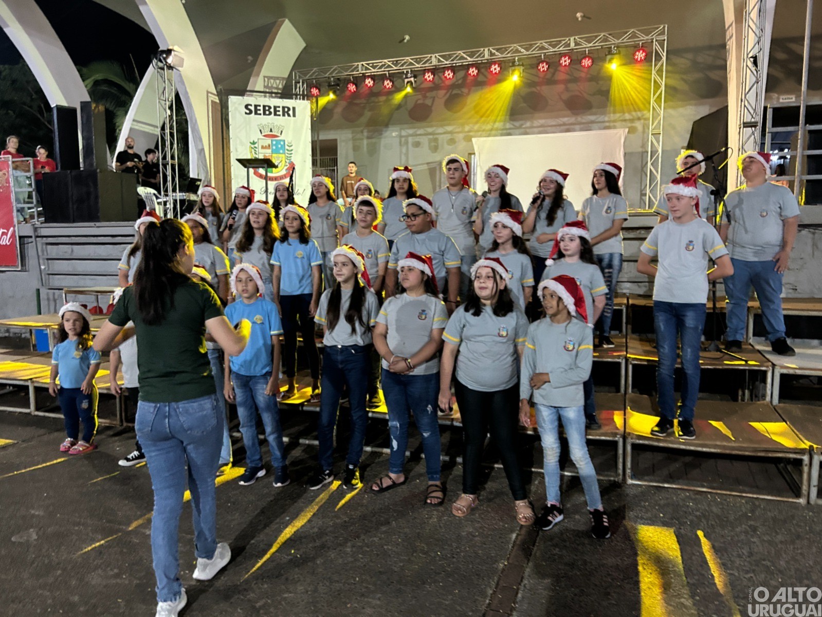 Escolas municipais brilham na Magia de Natal em Seberi