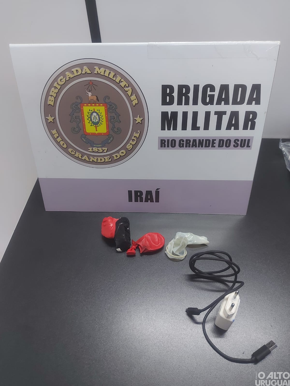 Brigada Militar prende mulher por tráfico de drogas em Iraí