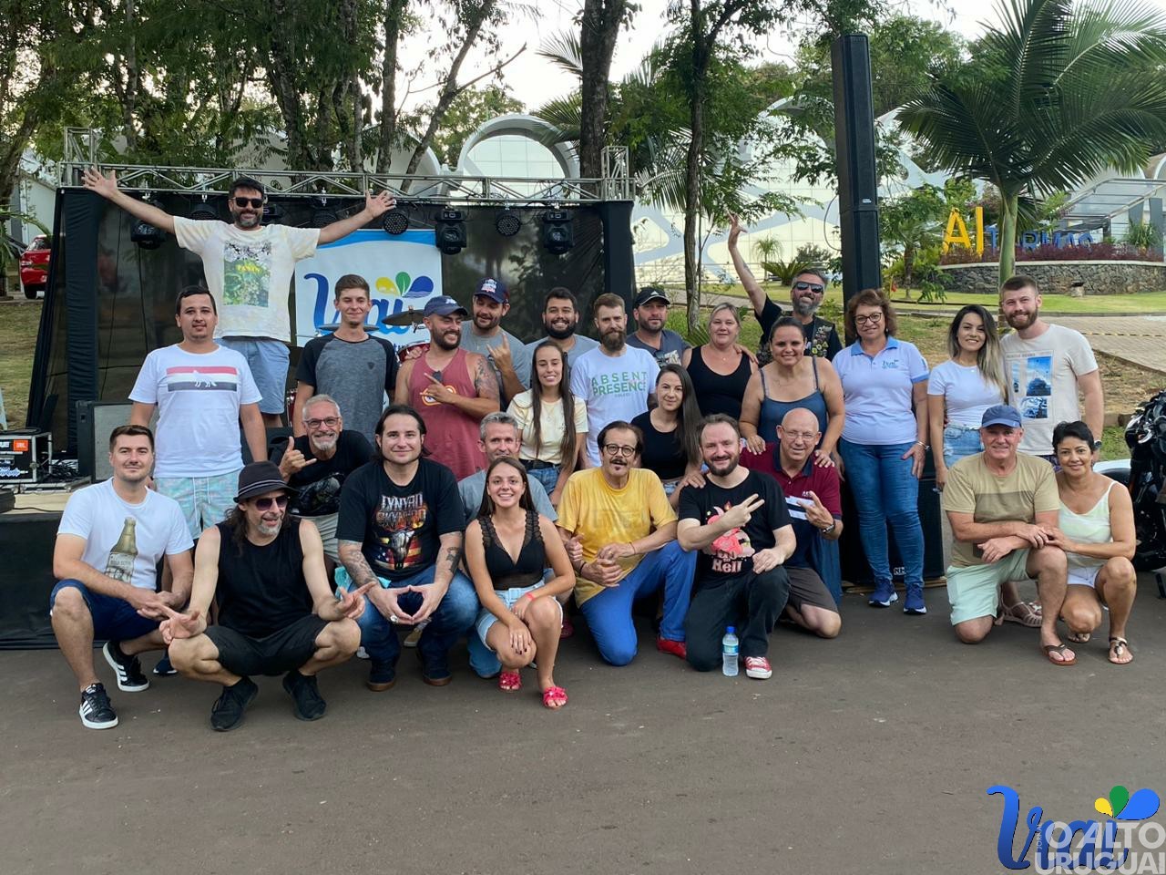 Garotos da Rua faz show de lançamento do 6° Thermas Classic Car de Iraí