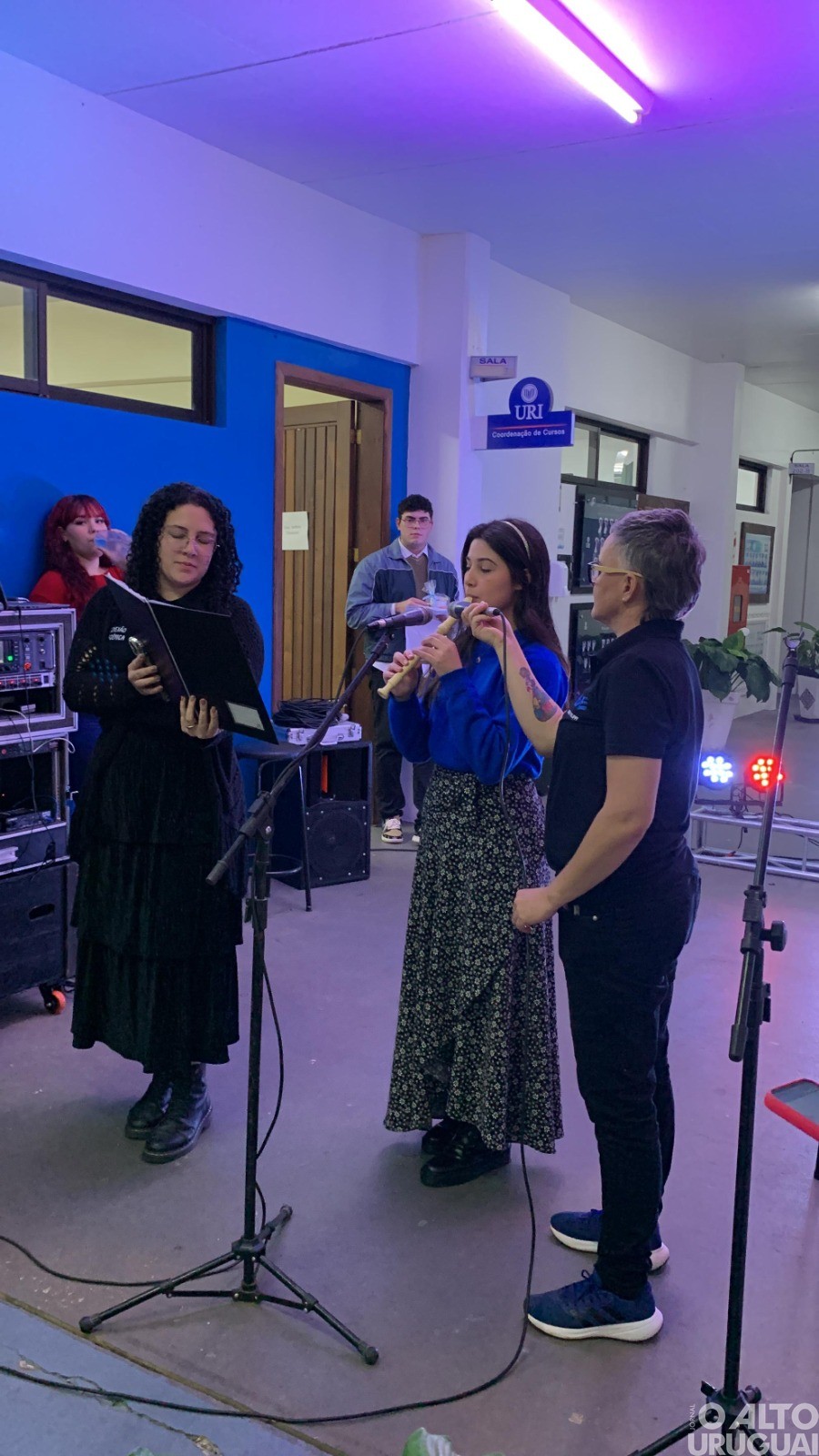 Mais de 17 mil estudantes voltam às aulas na rede estadual da região