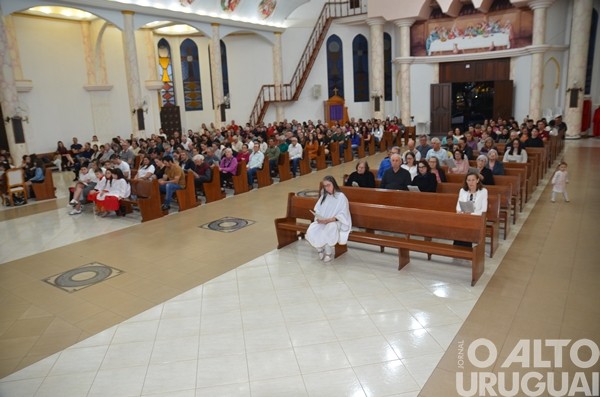 Jantar anual do CLJ reúne cerca de mil pessoas em Palmitinho