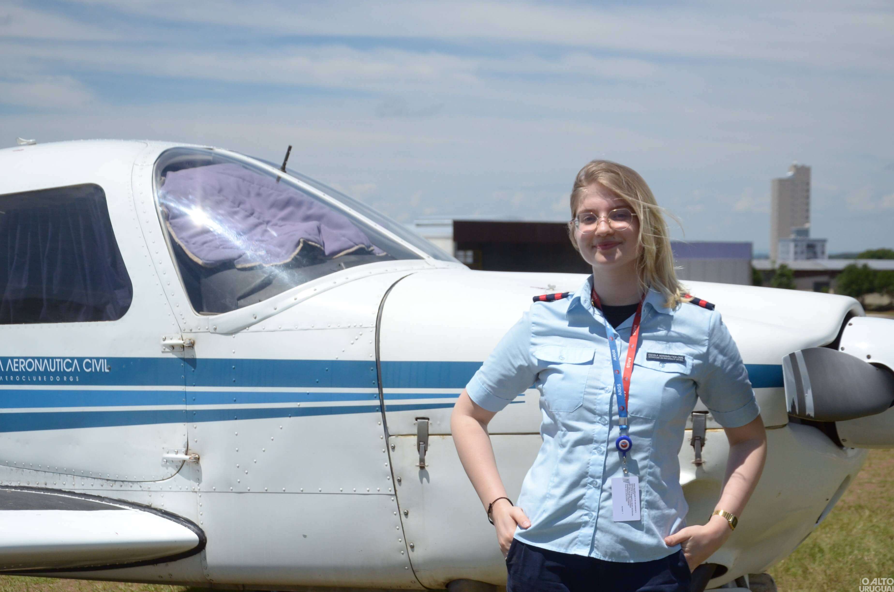 Uma frederiquense no comando da cabine!