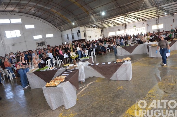 Comunidade jaboticabense celebra 35 anos do Hospital Santa Rita