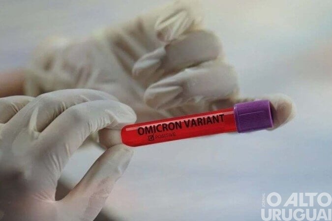 Secretaria de Saúde declara transmissão comunitária da variante ômicron do coronavírus no Estado