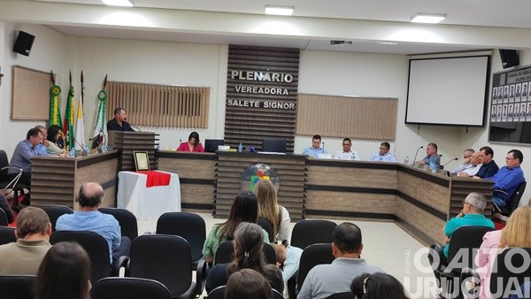 Moinho Tres recebe moção de aplauso pelos seus 80 anos