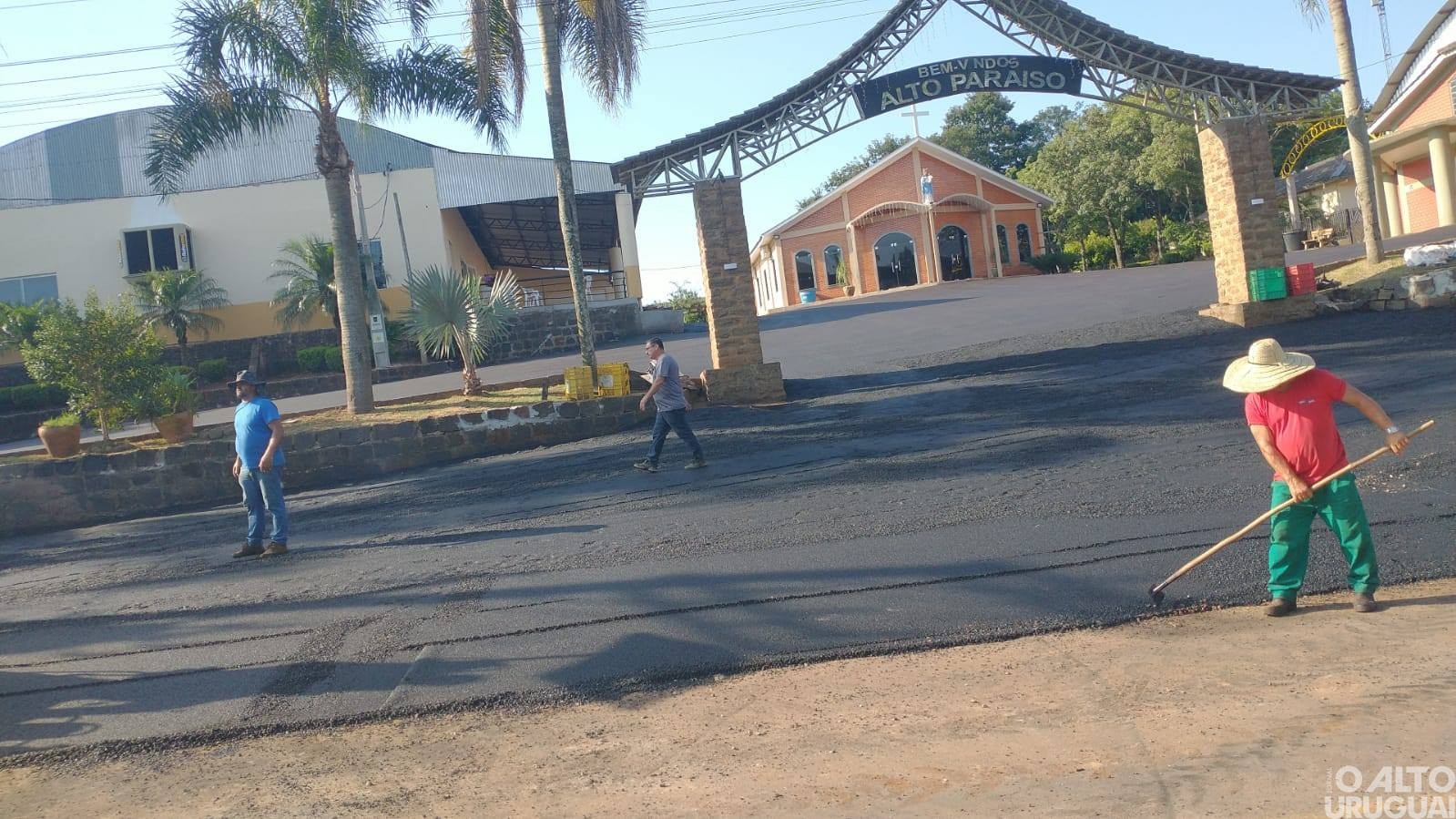 Administração de Pinhal entrega melhorias na comunidade de Alto Paraíso