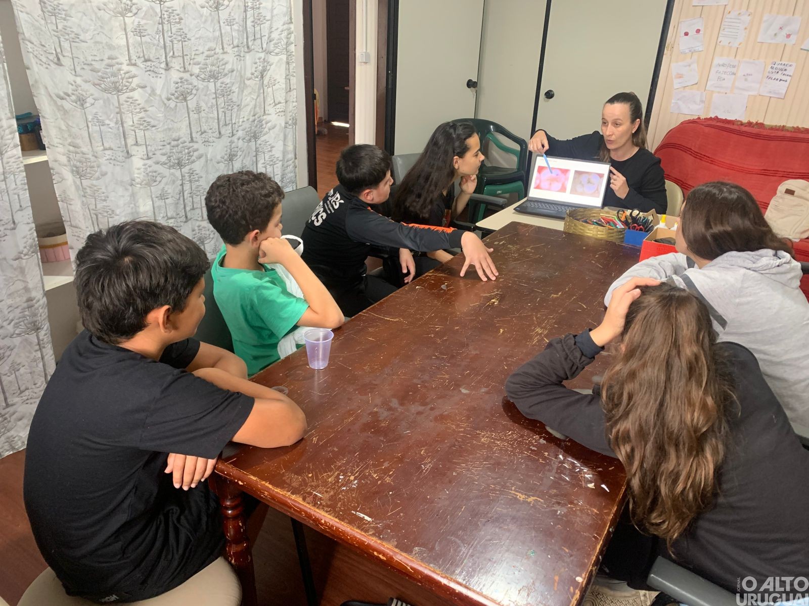 Saúde bucal é tema de ação do Projeto Girassol de Caiçara