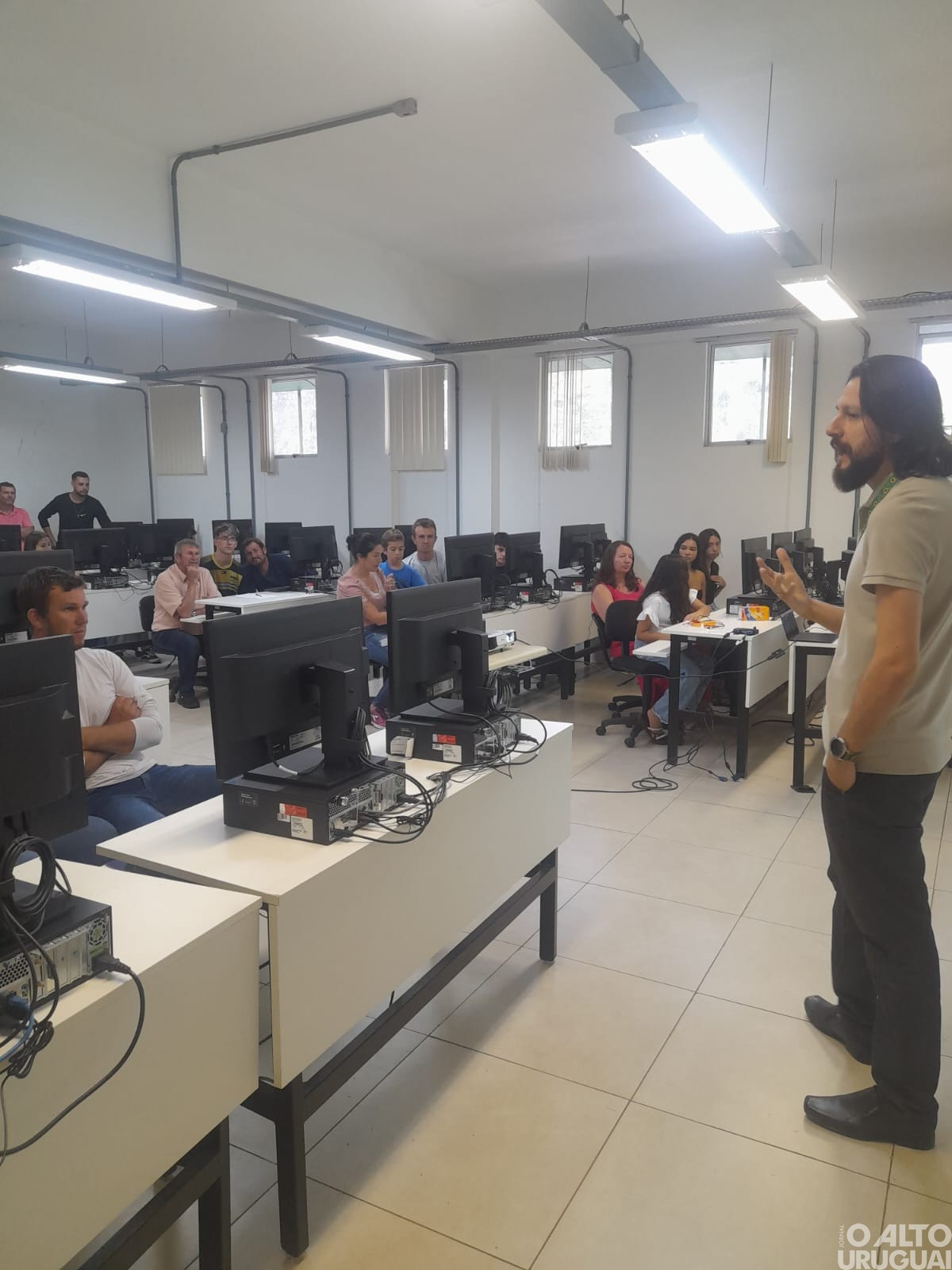 Ano letivo recomeça no IFFar-FW com acolhimento a estudantes e servidores