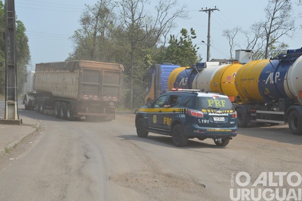 PRF apreende quase cinco toneladas de maconha em Iraí