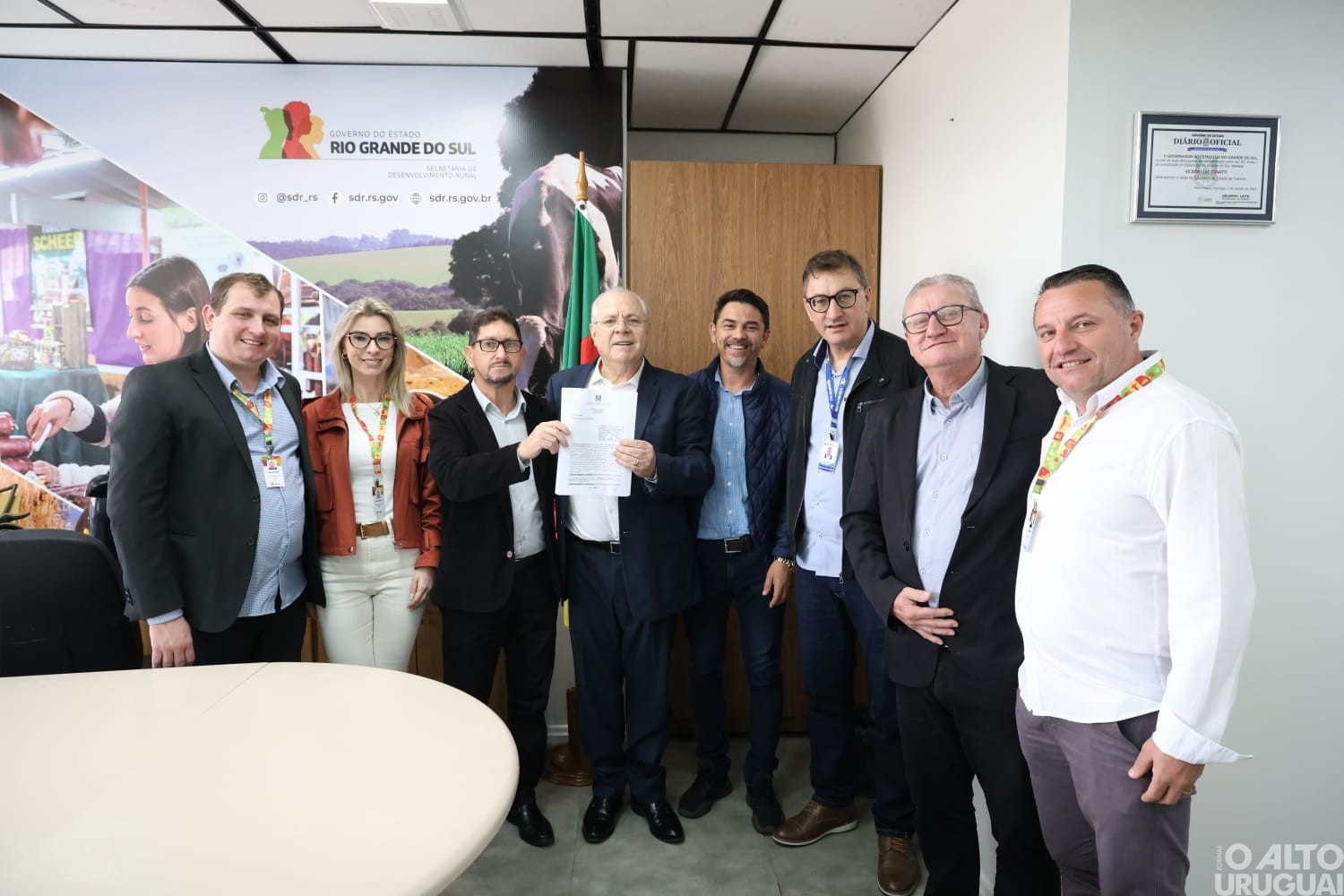 Prefeito de Rodeio Bonito assina convênio para investimento na agricultura