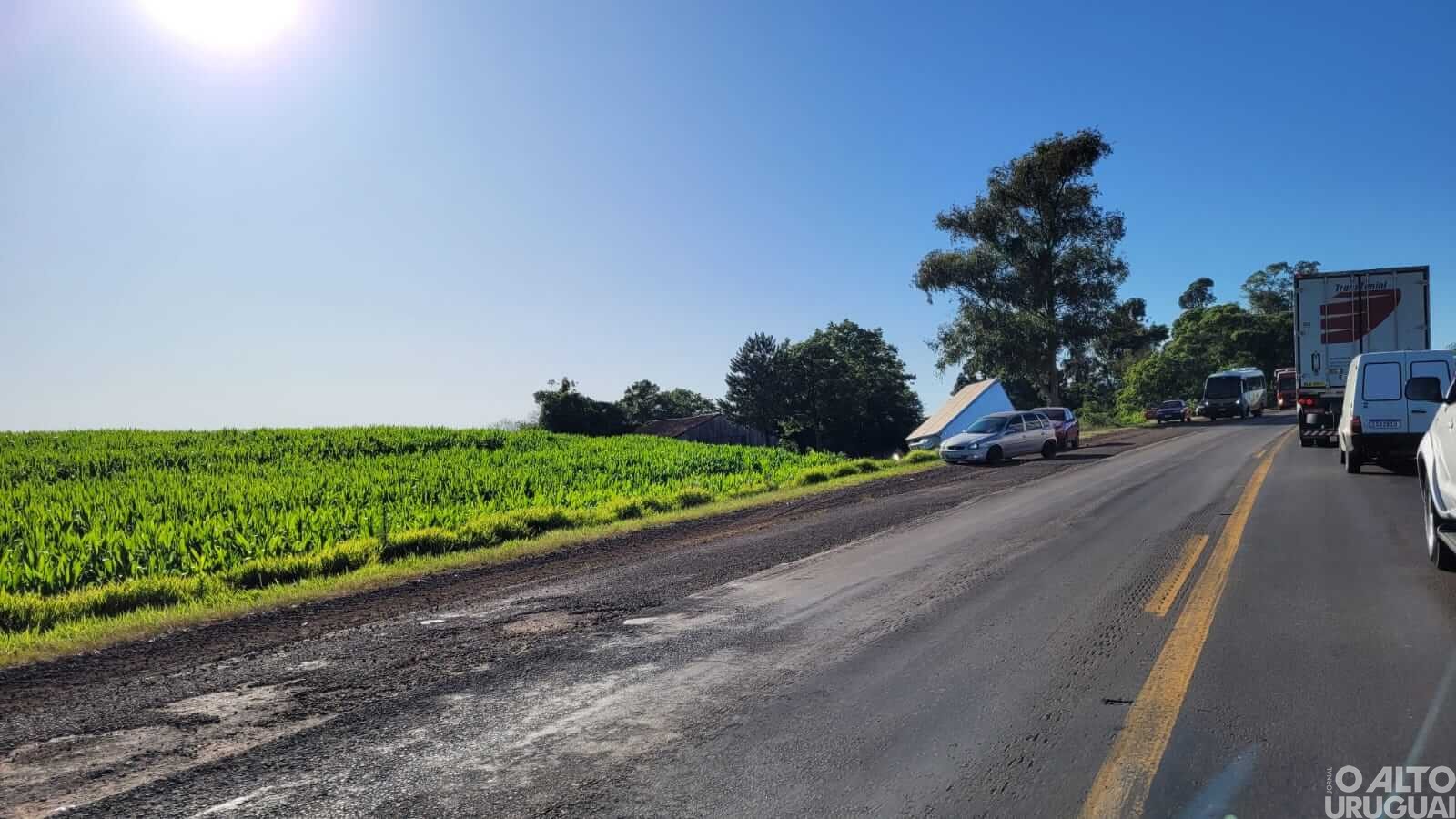 Homem e mulher morrem em acidente na BR-386