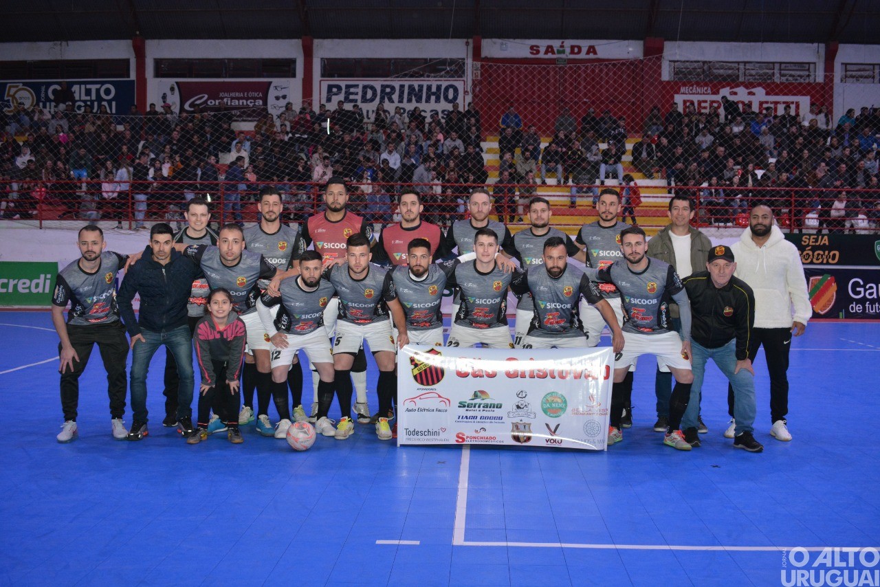 Castelinho é campeão do Municipal de Futsal de FW