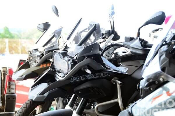 Grupo de motociclistas visita região em viagem de mais de dois mil quilômetros