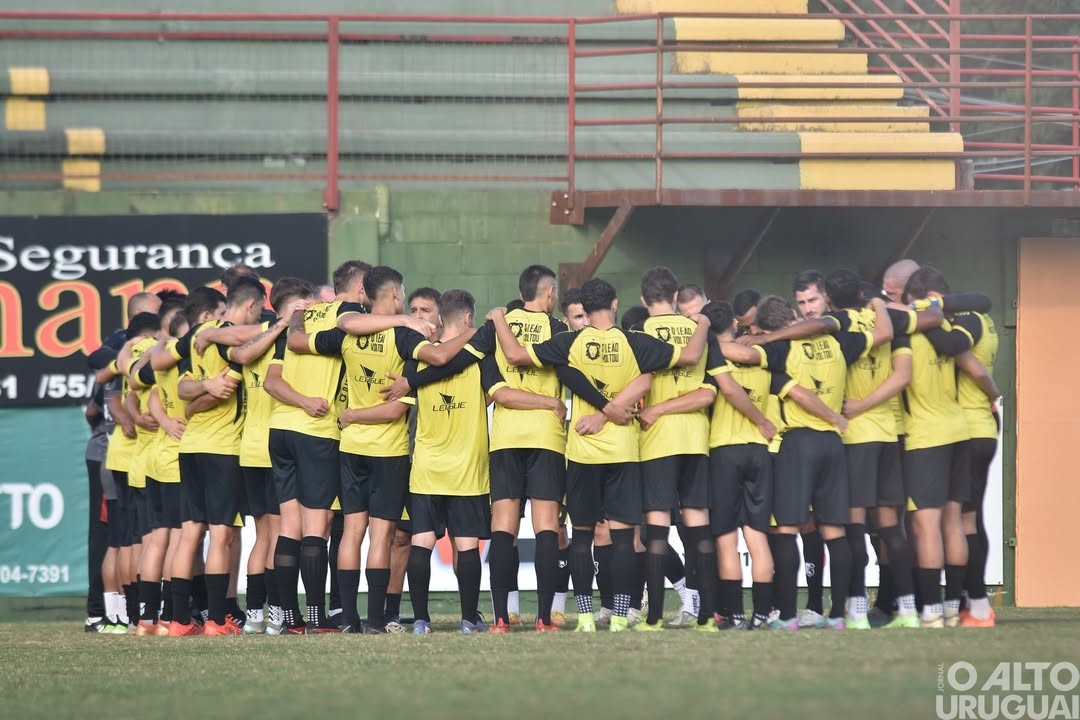 União Frederiquense e Gaúcho empatam em jogo-treino na Arena