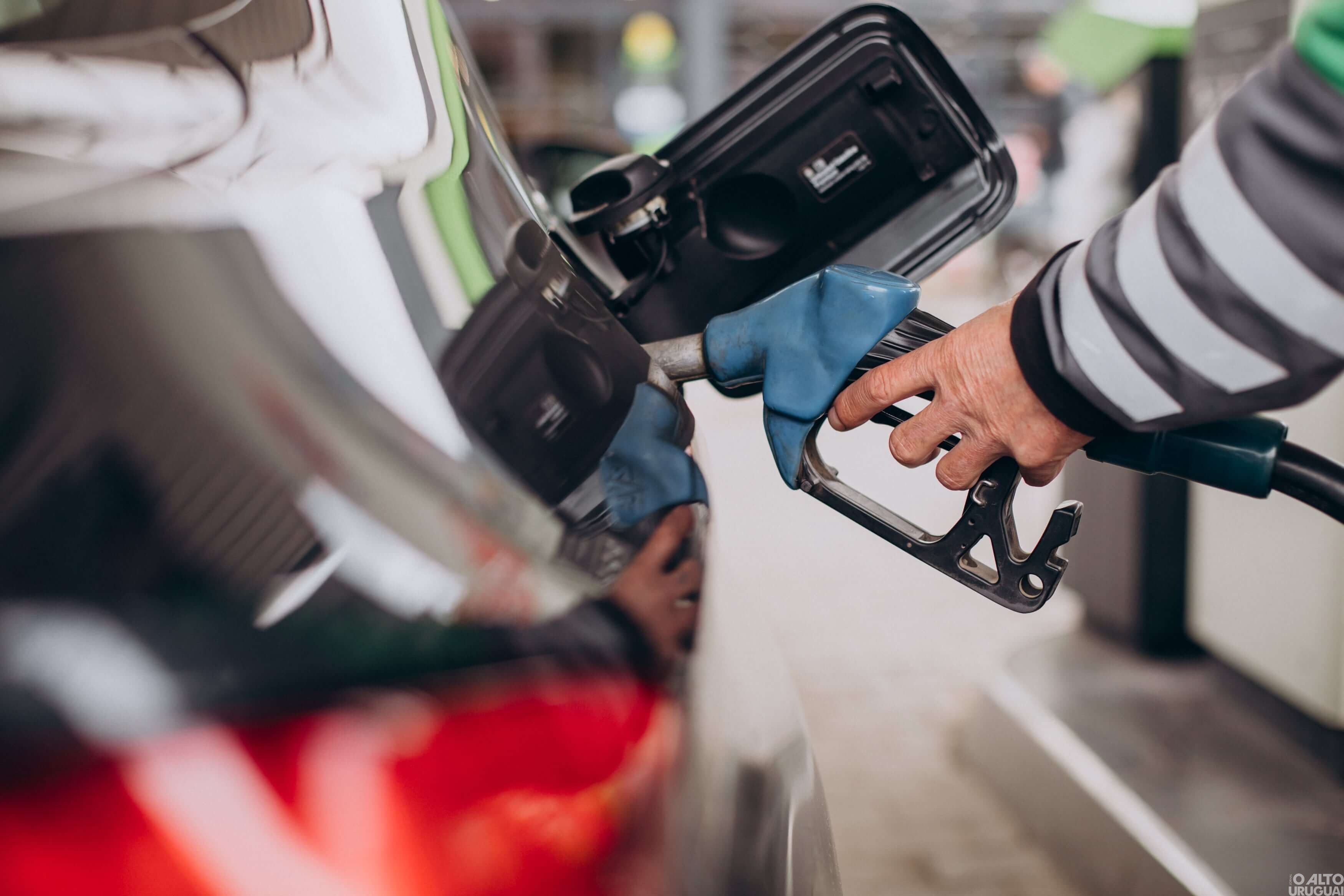 Preço da gasolina terá redução de R$ 0,10 nas refinarias