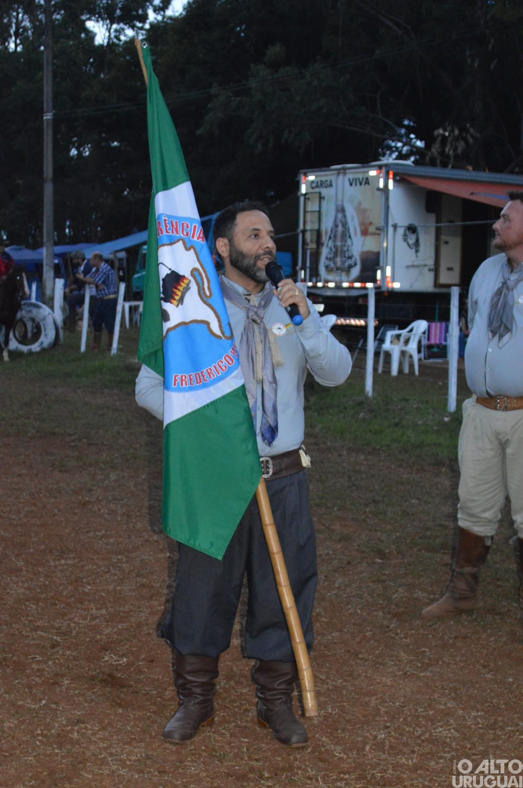 Oração da Ave Maria também marca segundo dia do Rodeio Crioulo de FW