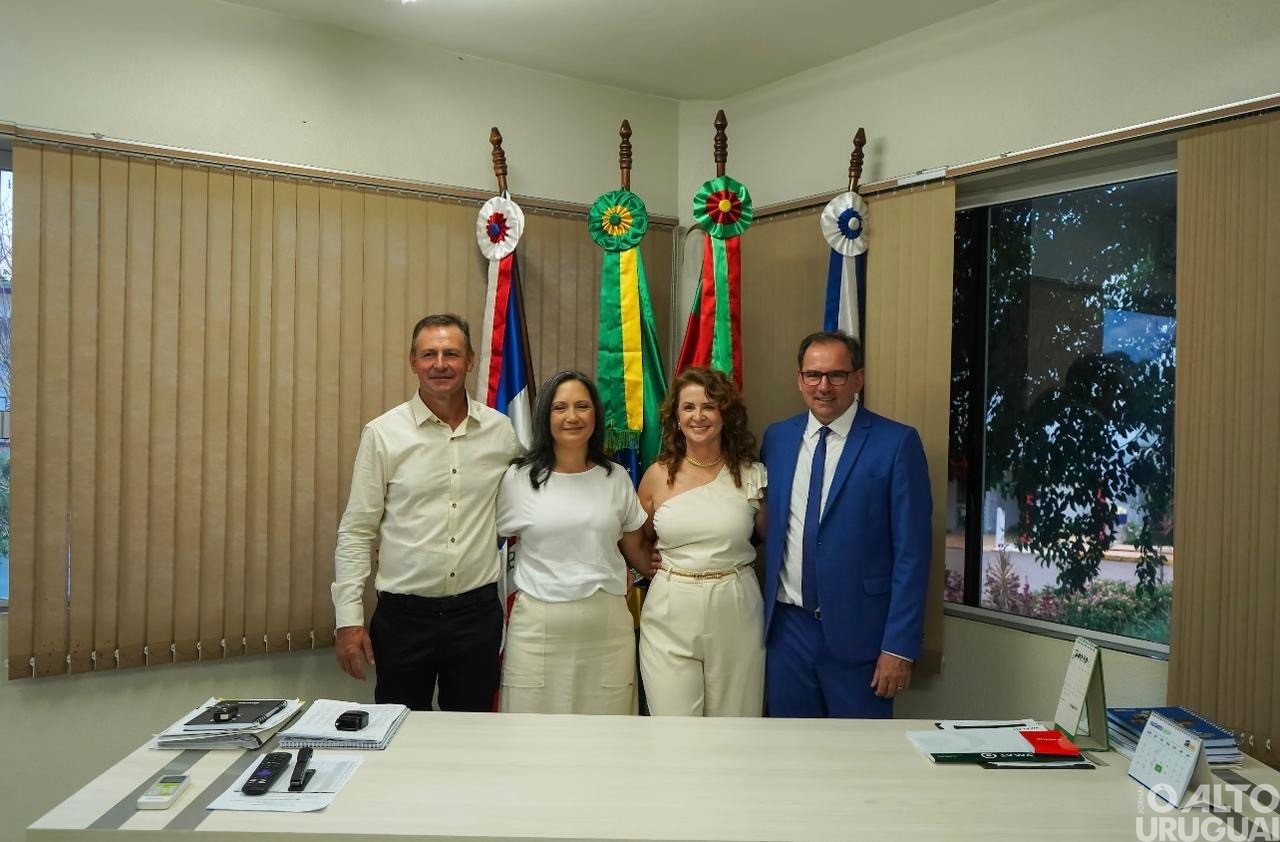 Solenidade na Câmara de Vereadores marca posse dos eleitos em Cerro Grande