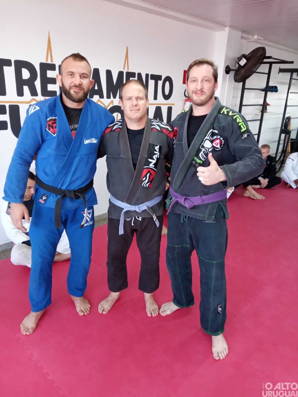 Clube do Jiu-jitsu FW realiza seminário de graduação em Três Passos
