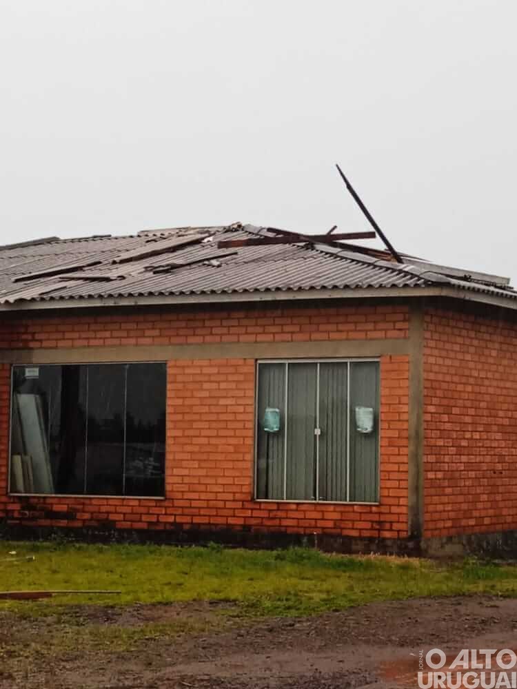 Temporal causa danos na região