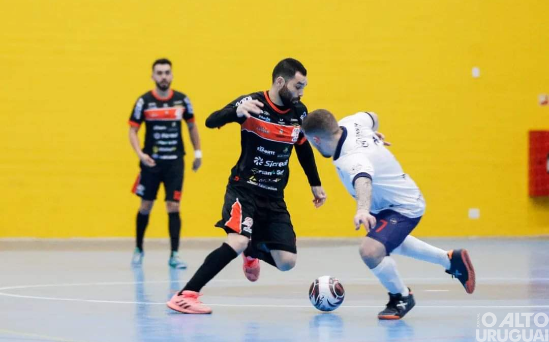 Afucs vence Viamão Futsal
