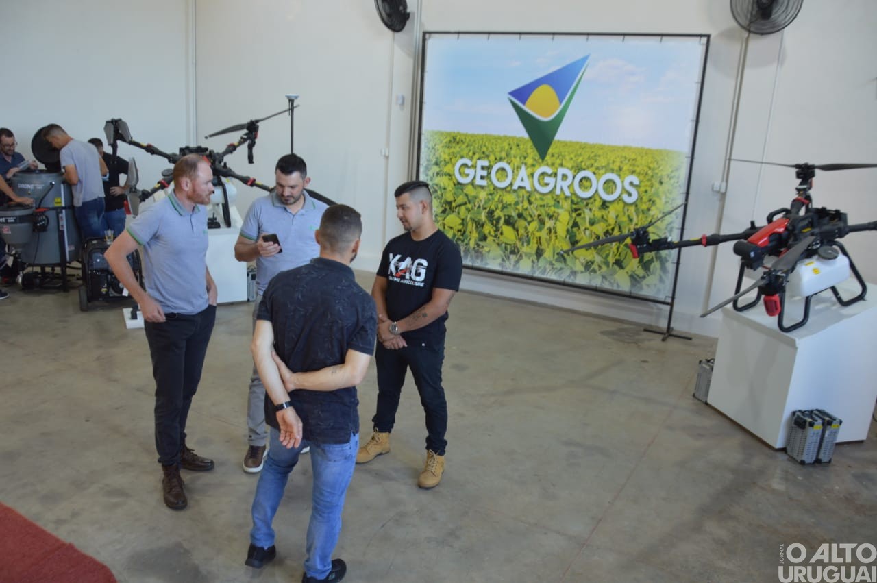 Geoagroos reinaugura em FW