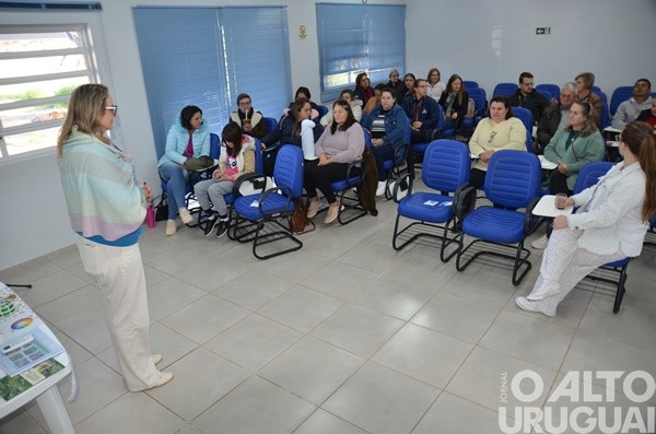 Paisagismo rural reúne representantes de municípios da região em FW