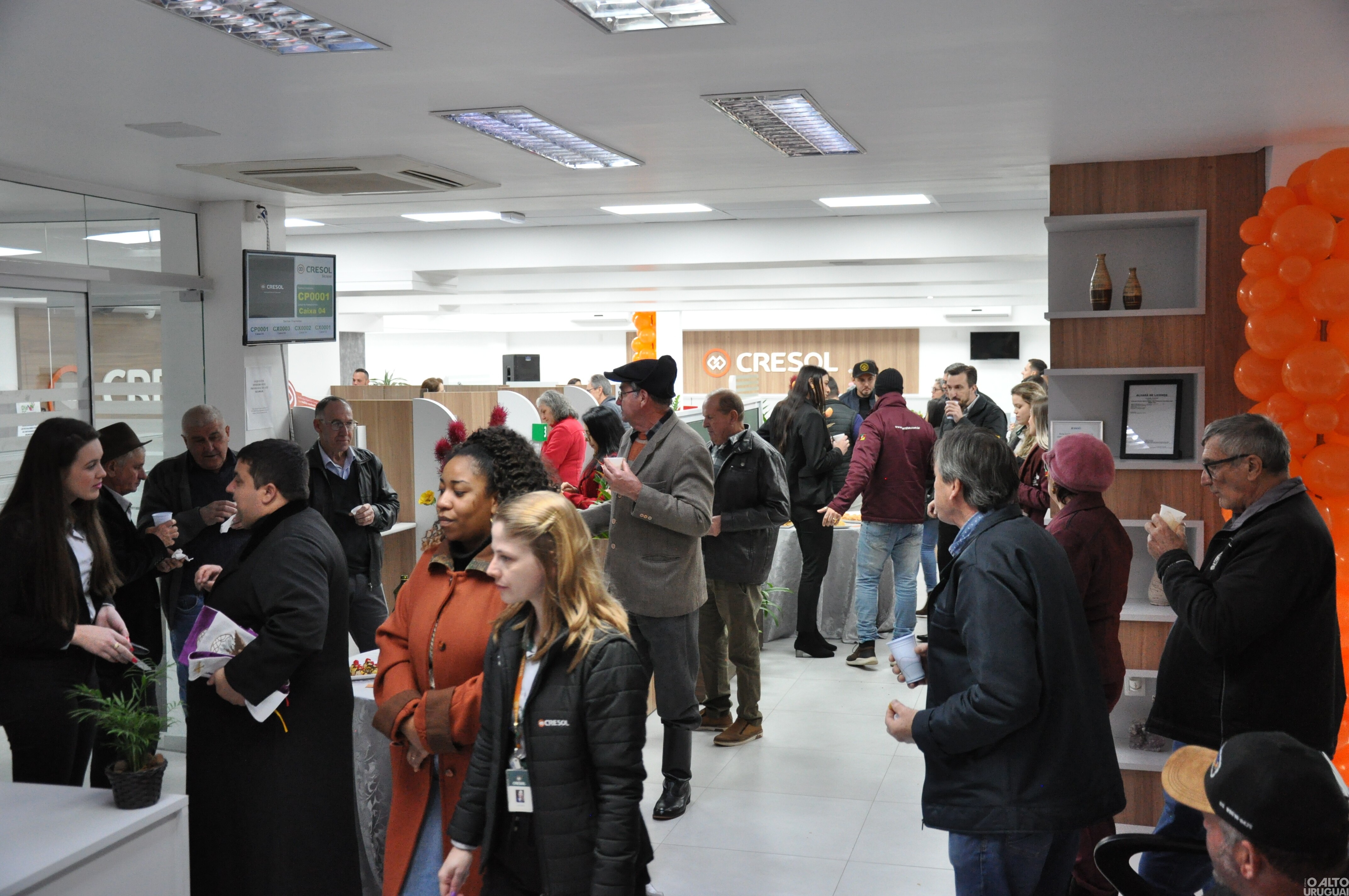 Cresol Raiz reinaugura sede administrativa e amplia espaço físico